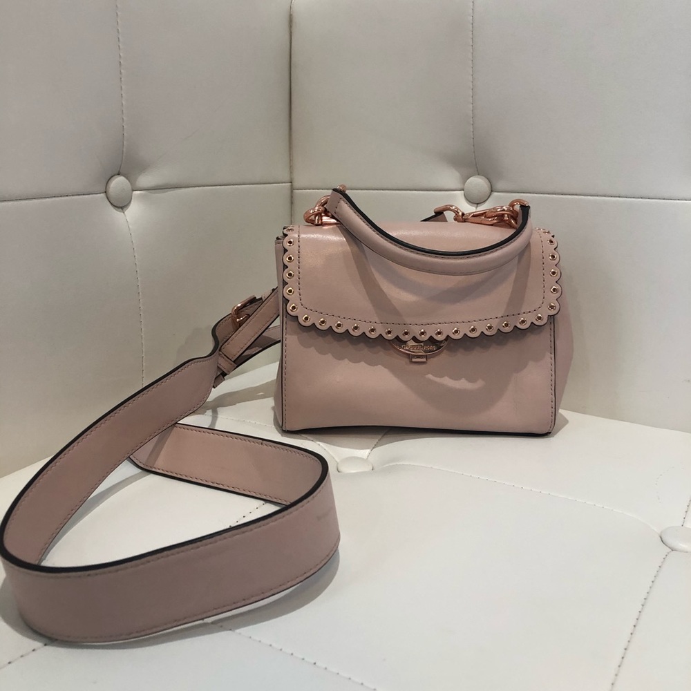Micheal Kors Ava Extra-Small Leather Crossbody